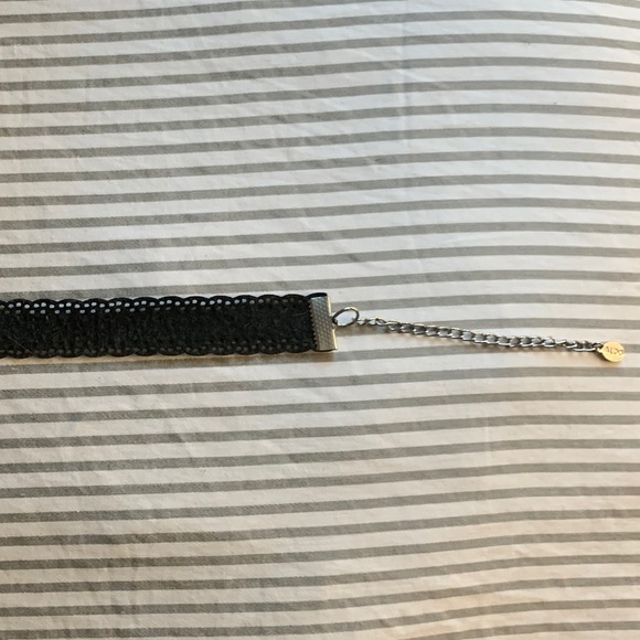 Black leather style choker necklace - Picture 3 of 3